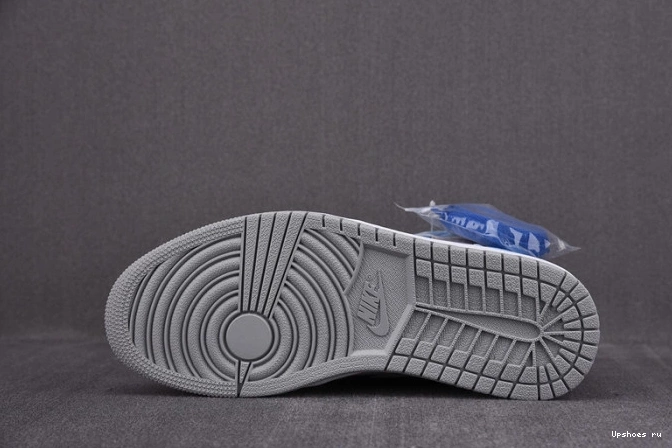 555088-402 Jordan  High Retro Air 1 Royal OG Hyper 0125